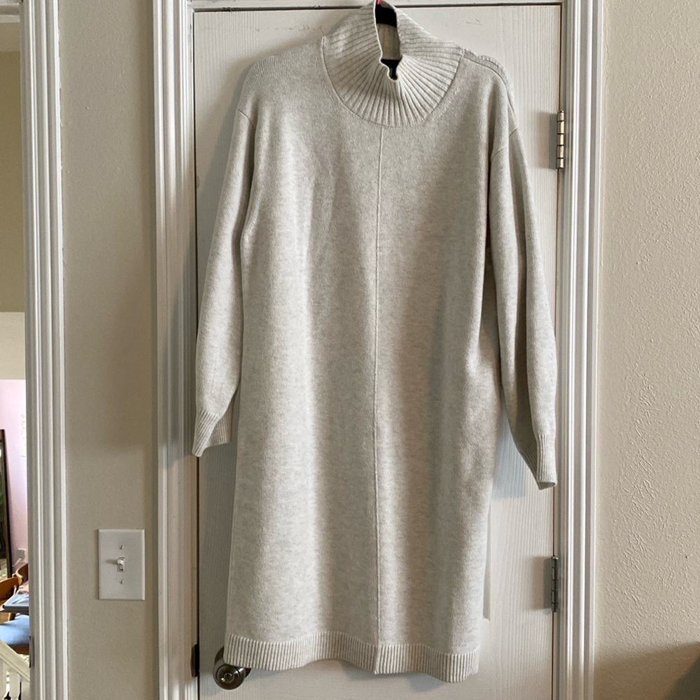 Banana Republic Creamy Gray Sweater dress